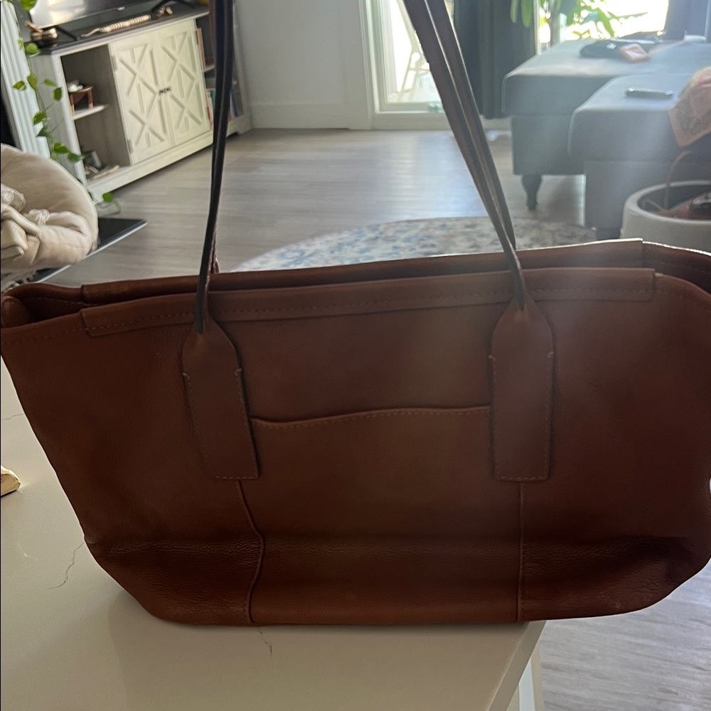 RADLEY LONDON Chestnut Brown Leather Tote with Signature Charm - Picture 2 of 10